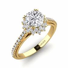 Featured Ring
